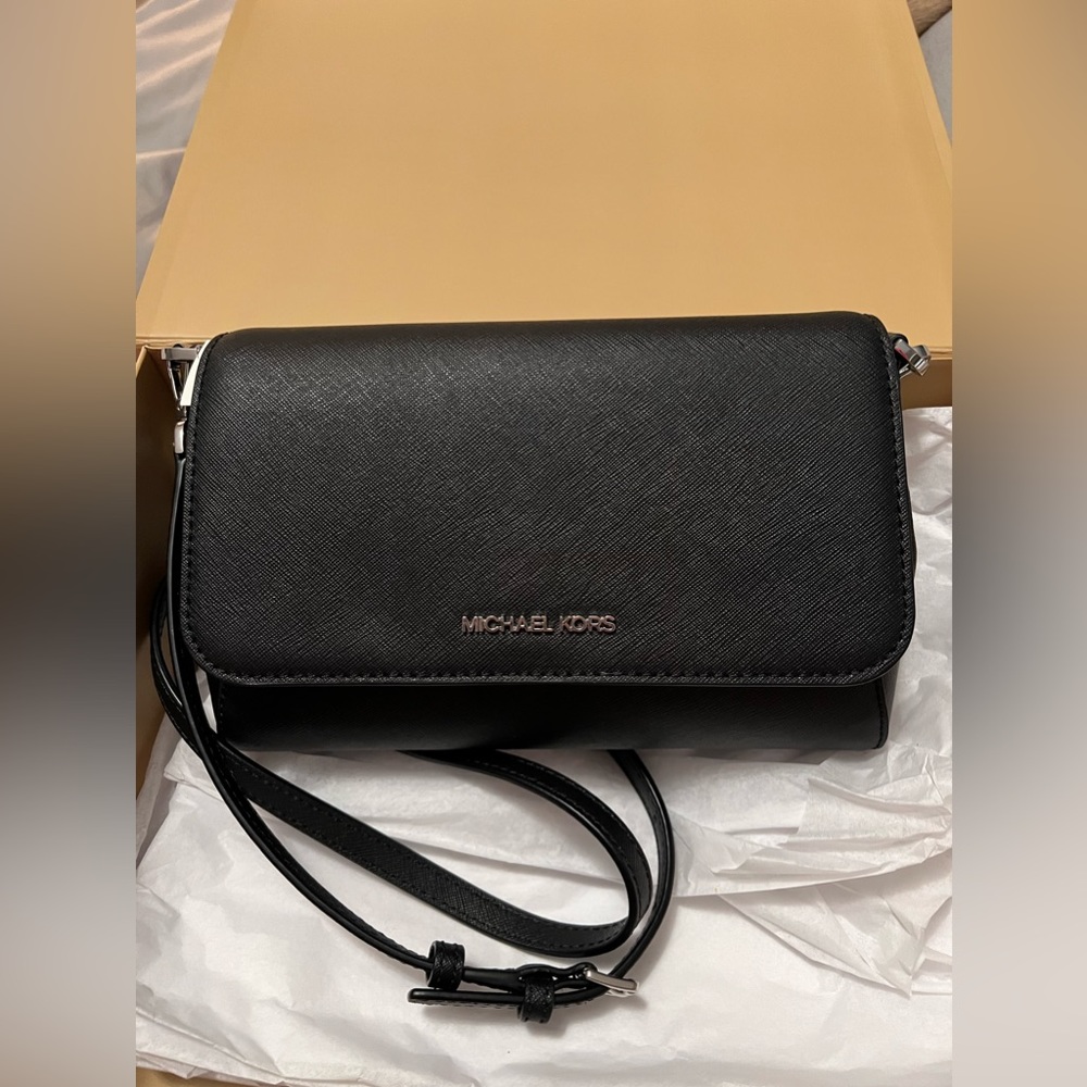 Michael Kors Medium Crossbody